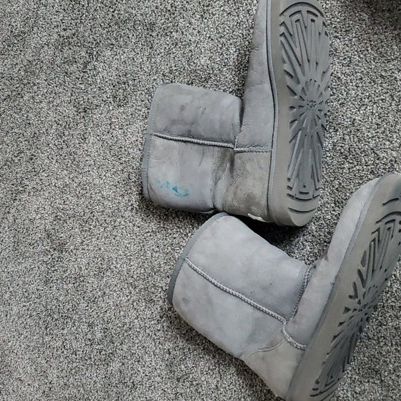 Ugg Australia Women 5825 Classic Short Sheepskin Leather boots shoes sz 10 - Picture 14 of 14